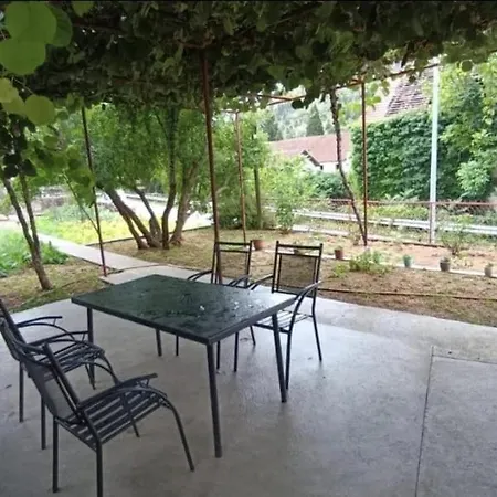 Maric Apartment *